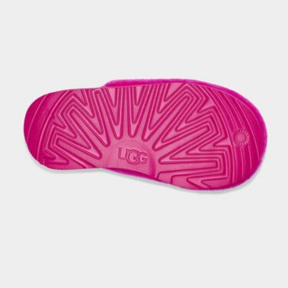 UGG Rock Rose Fluff Yeah Clog - Picture 7 of 7